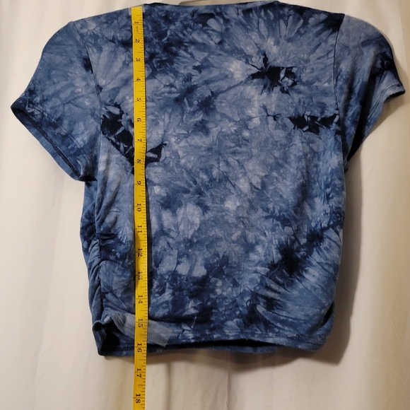 💵3/$20 AntiStar Tie-Dye Blue Super Soft Crop Top  Size Small - Picture 10 of 12